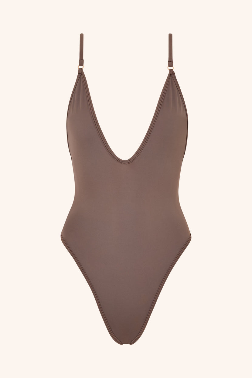 So Chic XS / Cacao One Piece White
