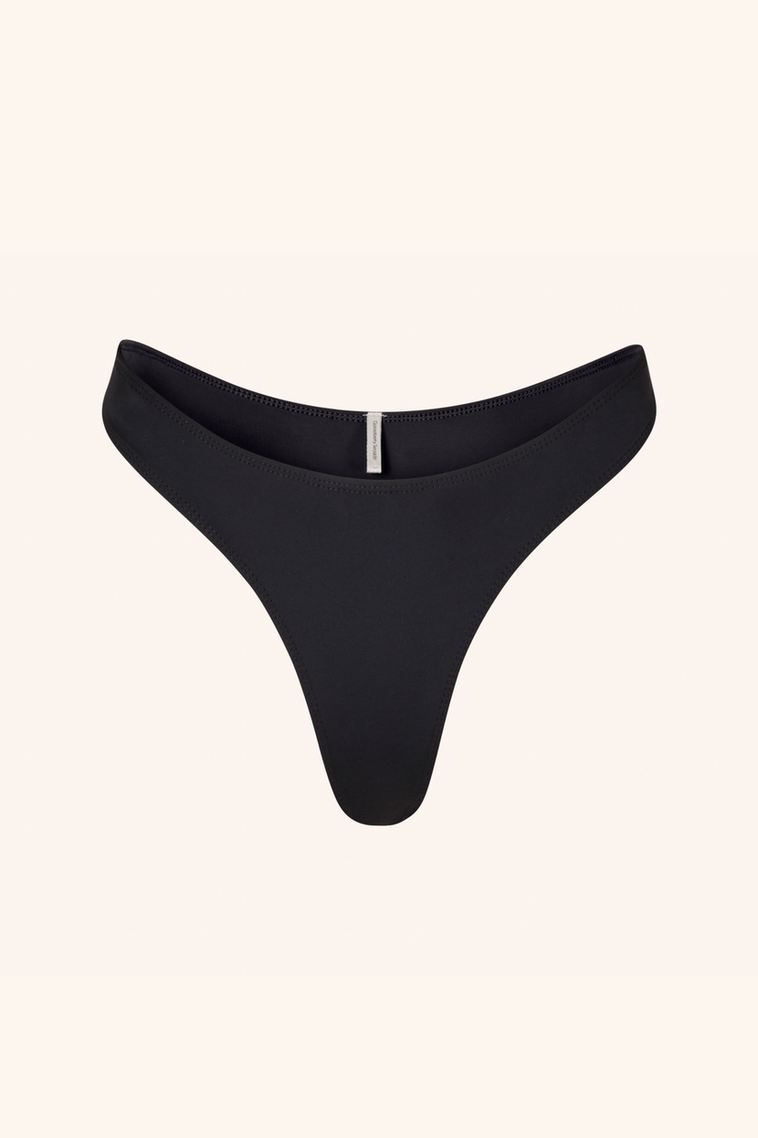 So Chic XS / Black Thong Black