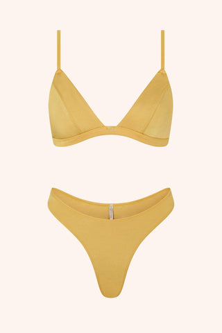 So Chic XS / Gold Triangle Rum