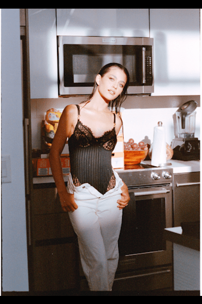 Guide: How to Wear a Lace Bodysuit