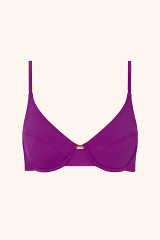 So Chic Sculpting Top Plum