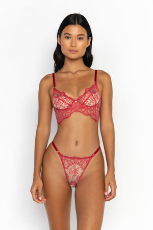 Amore One Size / Red Thong Red